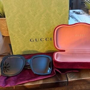 Gucci Dark Blue Oversized Sunglasses